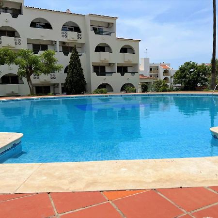 Albufeira Twins 1 With Pool By Homing Apartment Bagian luar foto