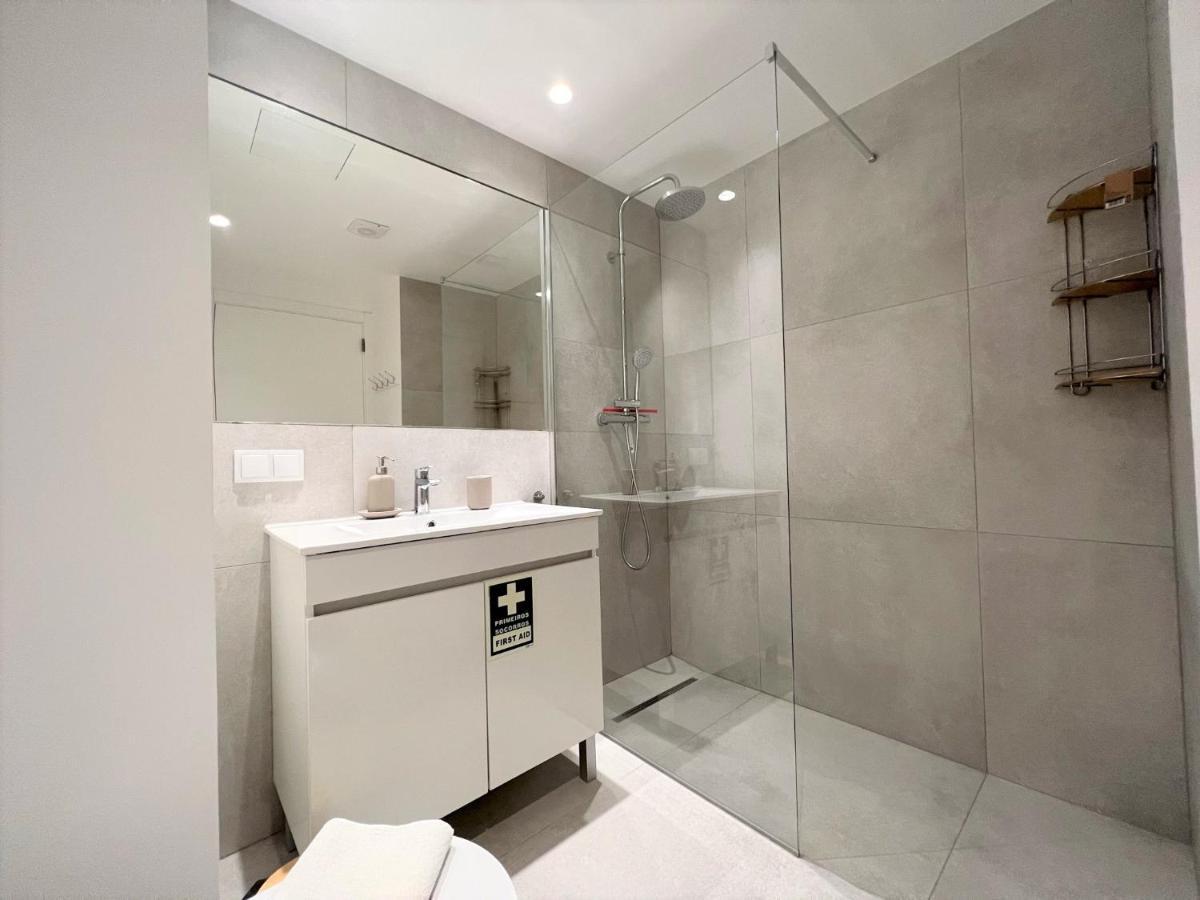 Albufeira Twins 1 With Pool By Homing Apartment Bagian luar foto
