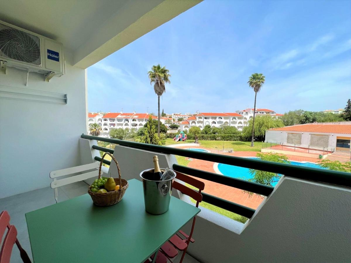 Albufeira Twins 1 With Pool By Homing Apartment Bagian luar foto